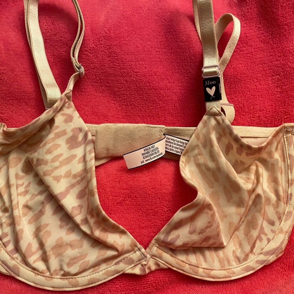 Victoria Secret Bra 32 DD